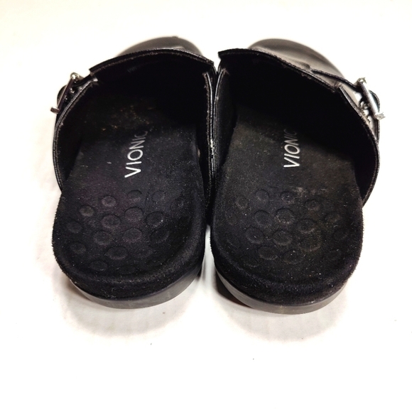 Vionic Mallory Snake Embossed Comfort Black Faux Leather Clog Slip On Shoes Sz 7 - Picture 9 of 10